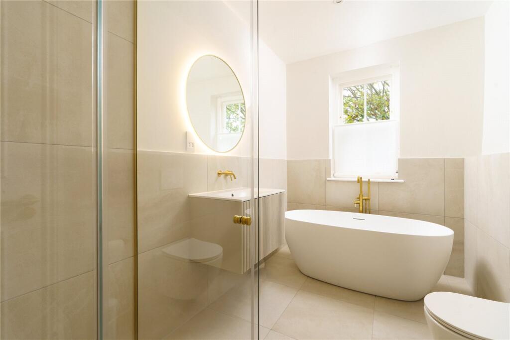 3 bedroom duplex apartment for sale in Leamington Road Villas, Notting Hill, London, W11